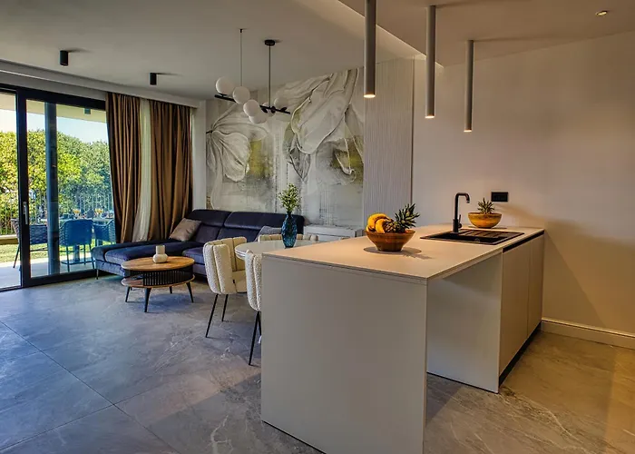 Aparthotel La Dolce 1 5*