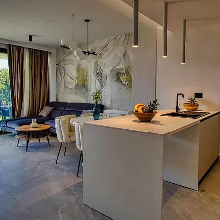 Aparthotel La Dolce 1 5*